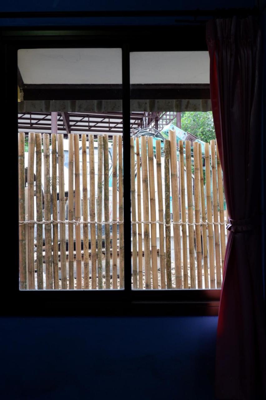 Marina Hut Guest House Koh Lanta Bagian luar foto