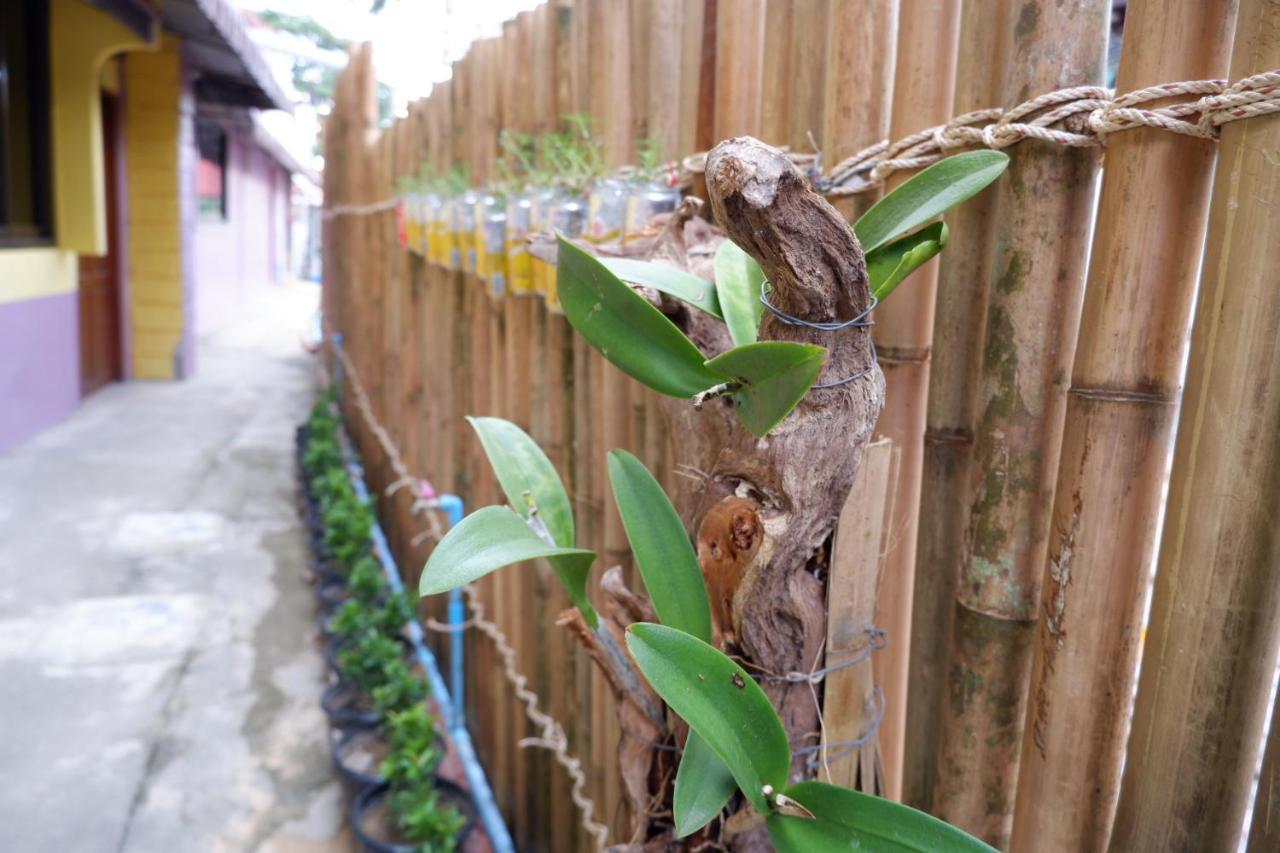 Marina Hut Guest House Koh Lanta Bagian luar foto