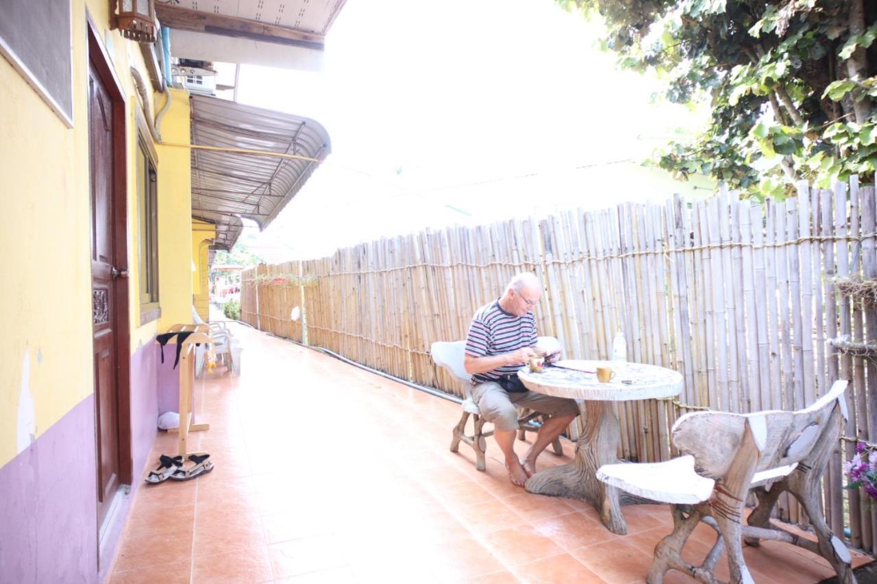 Marina Hut Guest House Koh Lanta Bagian luar foto