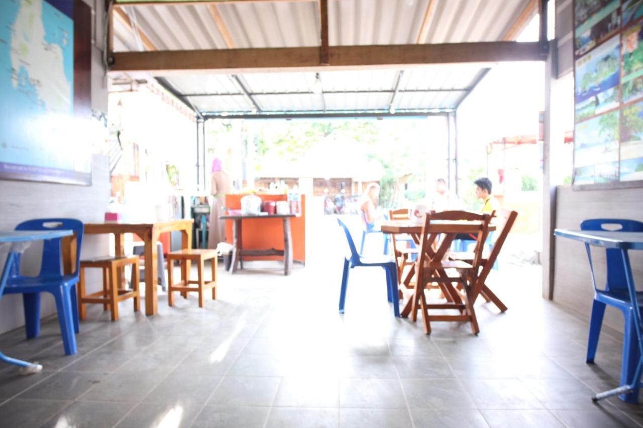 Marina Hut Guest House Koh Lanta Bagian luar foto